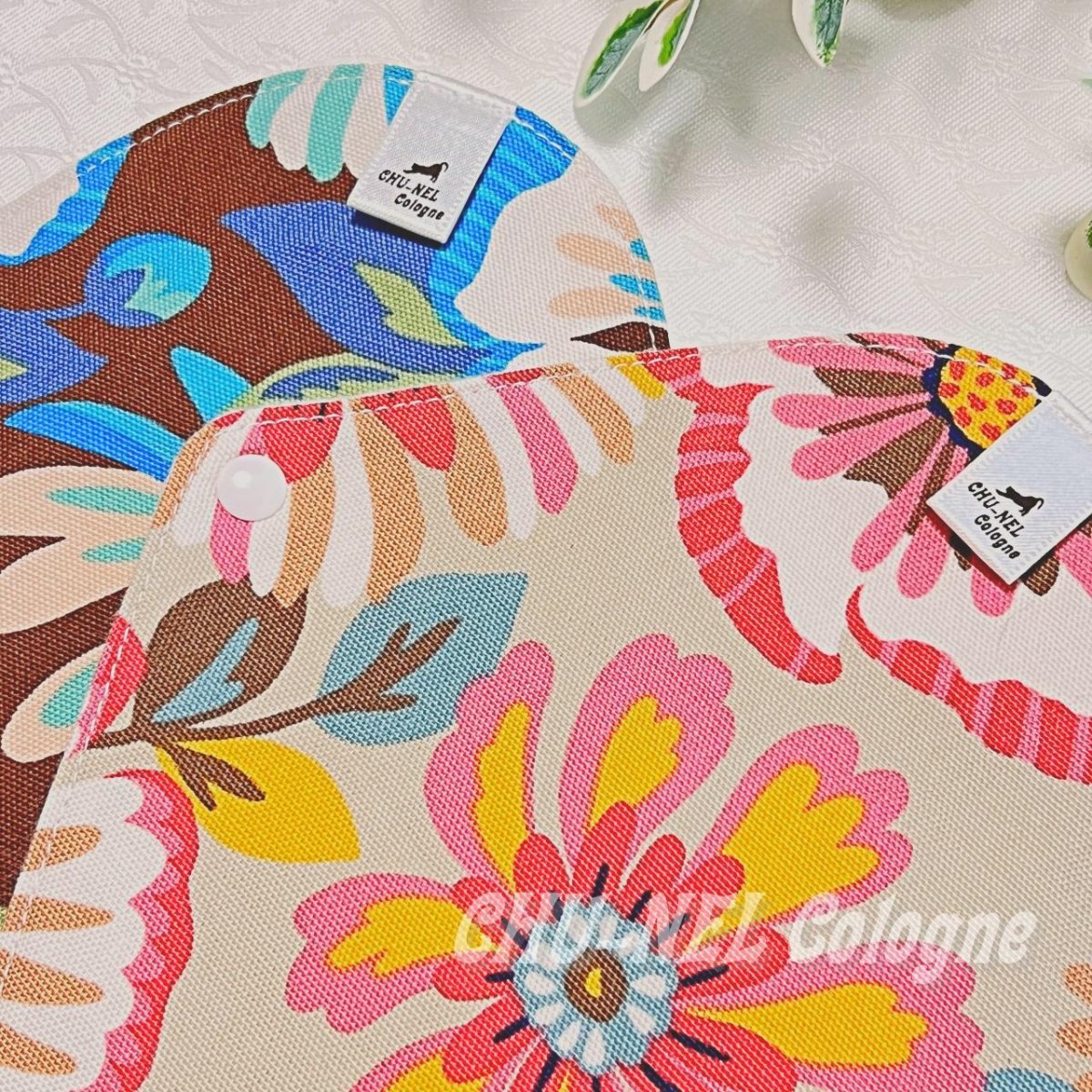 画像5: お肌面4色から選べる★布ナプキンライナー★2枚セット(大きなレトロ風お花) (5)