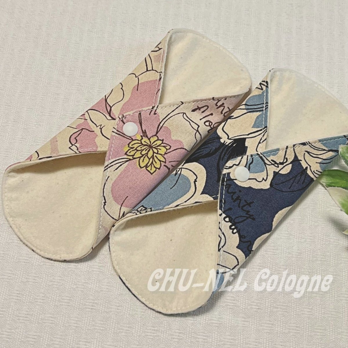 画像5: お肌面4色から選べる★布ナプキンライナー★2枚セット（手描き風お花） (5)