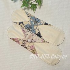 画像4: お肌面4色から選べる★布ナプキンMサイズ★2枚セット★7層防水(手描き風お花) (4)