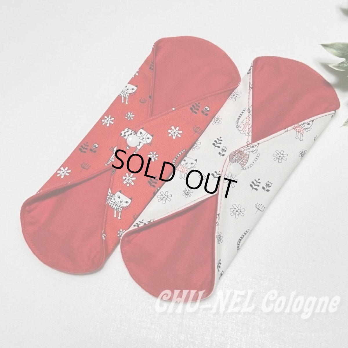 画像9: お肌面2色から選べる★布ナプキンライナー★2枚セット(北欧ニャンコ赤白) (9)